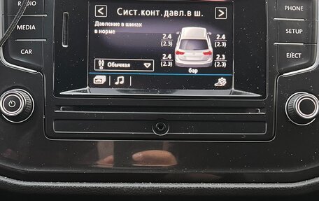 Volkswagen Tiguan II, 2017 год, 1 980 000 рублей, 15 фотография