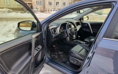 Toyota RAV4, 2013 год, 2 500 000 рублей, 7 фотография