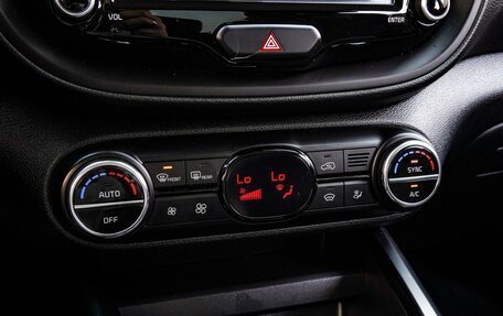 KIA Soul III, 2021 год, 2 000 000 рублей, 14 фотография