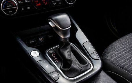 KIA Soul III, 2021 год, 2 000 000 рублей, 12 фотография
