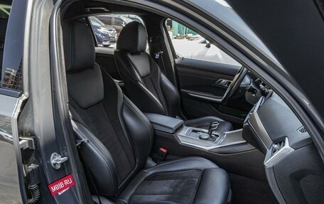 BMW 3 серия, 2019 год, 3 410 000 рублей, 8 фотография