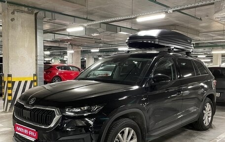 Skoda Kodiaq I, 2022 год, 3 300 000 рублей, 1 фотография