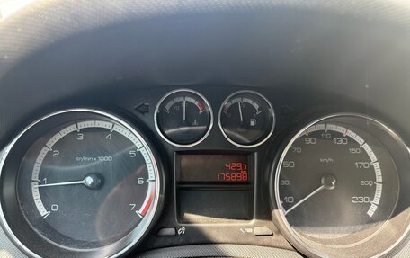 Peugeot 308 II, 2010 год, 550 000 рублей, 14 фотография