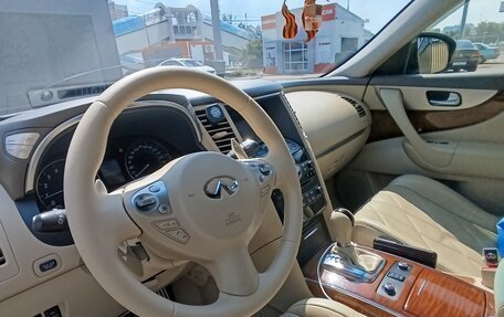 Infiniti FX II, 2012 год, 1 920 000 рублей, 13 фотография