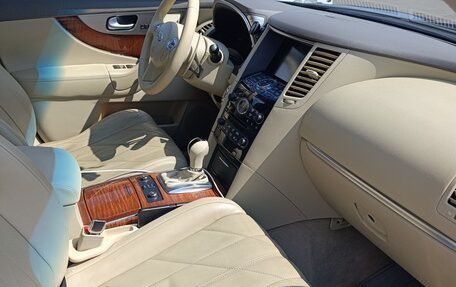 Infiniti FX II, 2012 год, 1 920 000 рублей, 15 фотография
