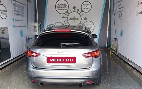 Infiniti FX II, 2012 год, 1 920 000 рублей, 24 фотография