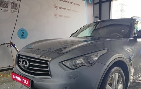 Infiniti FX II, 2012 год, 1 920 000 рублей, 26 фотография