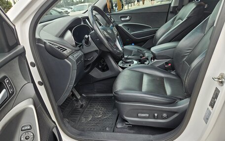 Hyundai Santa Fe III рестайлинг, 2015 год, 2 350 000 рублей, 10 фотография