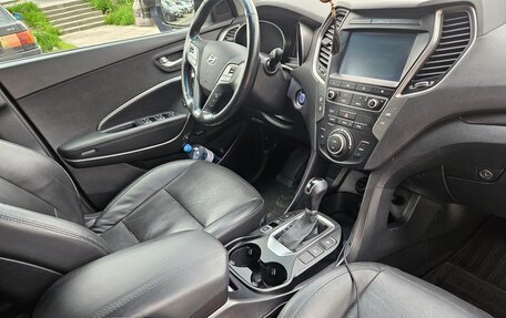 Hyundai Santa Fe III рестайлинг, 2015 год, 2 350 000 рублей, 13 фотография