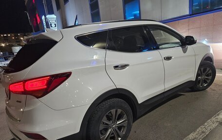Hyundai Santa Fe III рестайлинг, 2015 год, 2 350 000 рублей, 20 фотография