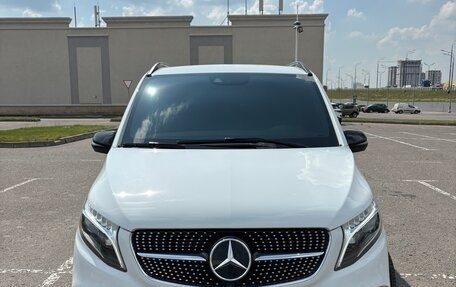 Mercedes-Benz V-Класс, 2020 год, 8 850 000 рублей, 1 фотография