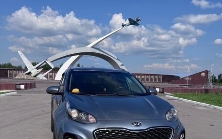 KIA Sportage IV рестайлинг, 2018 год, 2 150 000 рублей, 2 фотография