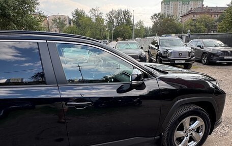 Toyota RAV4, 2020 год, 2 900 000 рублей, 2 фотография