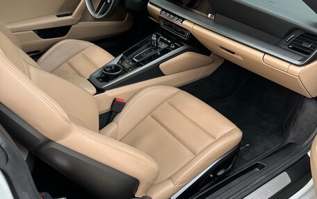 Porsche 911, 2020 год, 14 200 000 рублей, 26 фотография