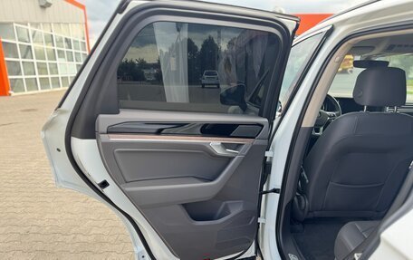 Volkswagen Touareg III, 2019 год, 4 950 000 рублей, 18 фотография