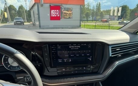 Volkswagen Touareg III, 2019 год, 4 950 000 рублей, 27 фотография