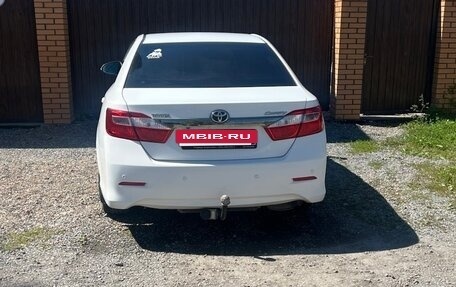 Toyota Camry, 2013 год, 1 780 000 рублей, 7 фотография