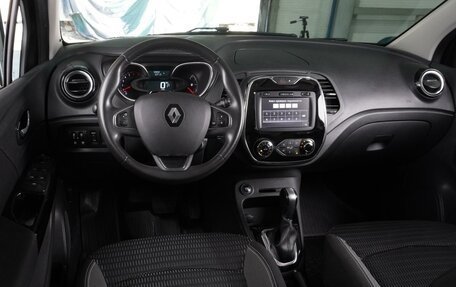 Renault Kaptur I рестайлинг, 2018 год, 1 444 000 рублей, 6 фотография