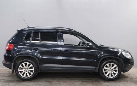 Volkswagen Tiguan I, 2011 год, 1 006 000 рублей, 4 фотография