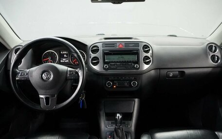 Volkswagen Tiguan I, 2011 год, 1 006 000 рублей, 13 фотография