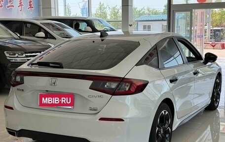 Honda Civic, 2024 год, 2 240 000 рублей, 9 фотография