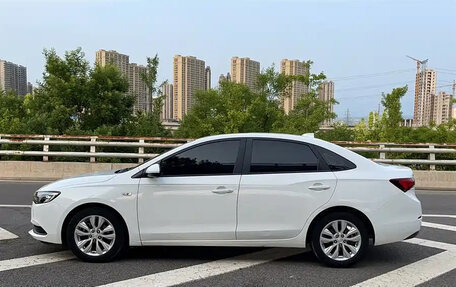 Buick Excelle III, 2021 год, 1 150 000 рублей, 6 фотография