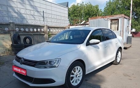 Volkswagen Jetta VI, 2014 год, 800 000 рублей, 1 фотография