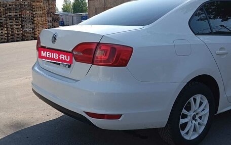 Volkswagen Jetta VI, 2014 год, 800 000 рублей, 7 фотография