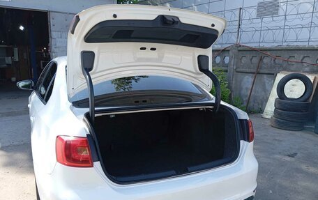 Volkswagen Jetta VI, 2014 год, 800 000 рублей, 16 фотография