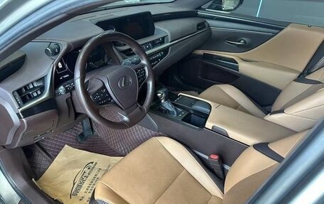 Lexus ES VII, 2021 год, 3 010 000 рублей, 10 фотография