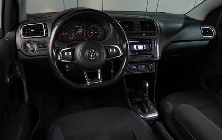 Volkswagen Polo VI (EU Market), 2019 год, 1 370 000 рублей, 6 фотография