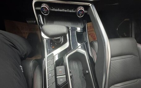 Geely Tugella FY11, 2022 год, 1 875 000 рублей, 11 фотография