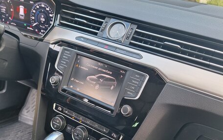 Volkswagen Passat B8 рестайлинг, 2016 год, 1 700 000 рублей, 5 фотография