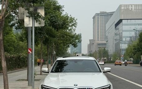 BMW 3 серия, 2021 год, 2 960 000 рублей, 2 фотография