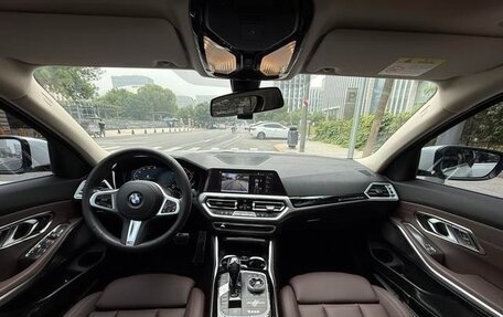 BMW 3 серия, 2021 год, 2 960 000 рублей, 11 фотография