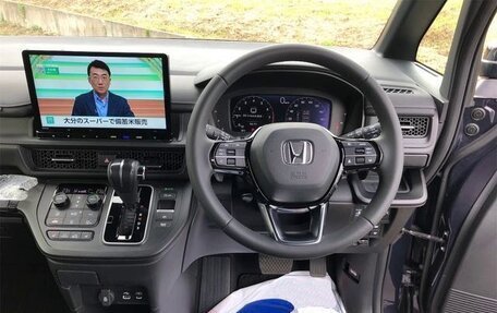 Honda Stepwgn, 2022 год, 2 013 000 рублей, 8 фотография