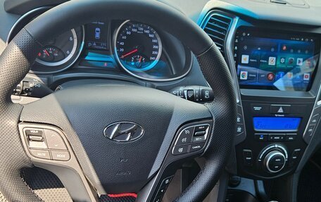 Hyundai Santa Fe III рестайлинг, 2014 год, 2 200 000 рублей, 24 фотография