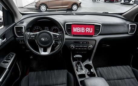 KIA Sportage IV рестайлинг, 2020 год, 2 249 000 рублей, 6 фотография