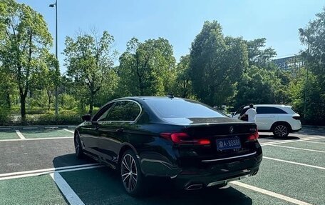 BMW 5 серия, 2021 год, 3 350 000 рублей, 4 фотография