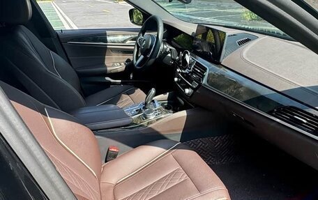 BMW 5 серия, 2021 год, 3 350 000 рублей, 11 фотография