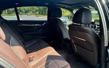 BMW 5 серия, 2021 год, 3 350 000 рублей, 10 фотография