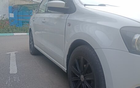Volkswagen Polo VI (EU Market), 2015 год, 660 000 рублей, 3 фотография