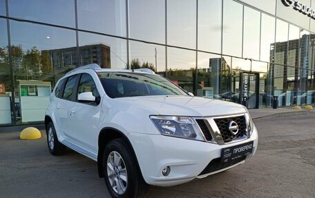 Nissan Terrano III, 2022 год, 1 649 500 рублей, 3 фотография