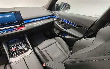 BMW M5, 2024 год, 20 490 000 рублей, 16 фотография
