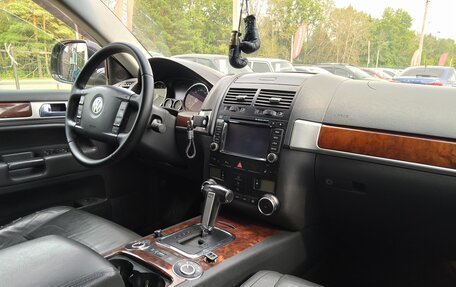 Volkswagen Touareg III, 2008 год, 1 300 000 рублей, 18 фотография