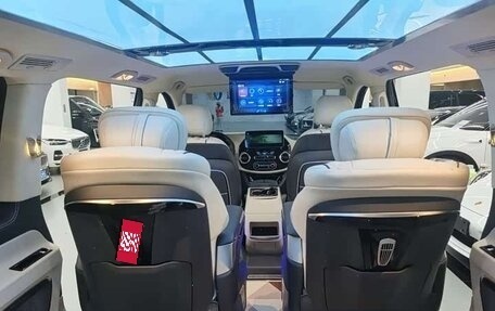 Mercedes-Benz Vito, 2022 год, 4 500 000 рублей, 22 фотография