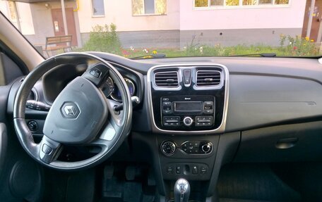 Renault Sandero II рестайлинг, 2017 год, 820 000 рублей, 5 фотография