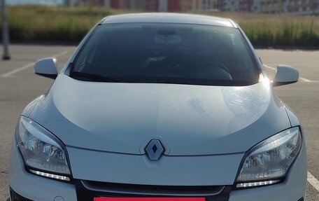 Renault Megane III, 2013 год, 950 000 рублей, 3 фотография