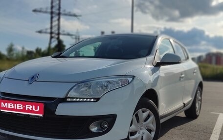 Renault Megane III, 2013 год, 950 000 рублей, 14 фотография