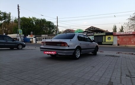 Nissan Maxima IV, 1996 год, 450 000 рублей, 5 фотография